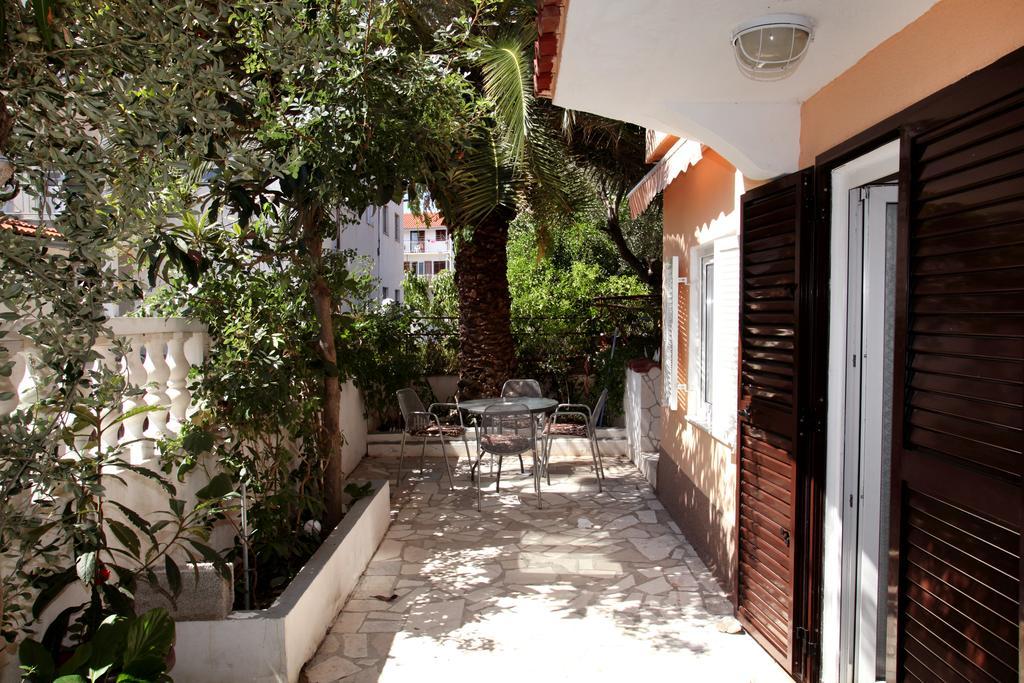 Apartments Jasmin Трогир Экстерьер фото